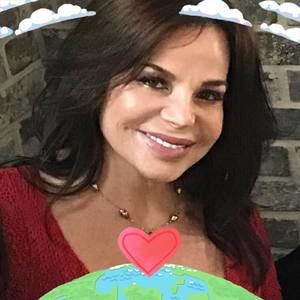 Meet your Posher, Renée